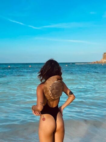 Shainna Gayle De Castro