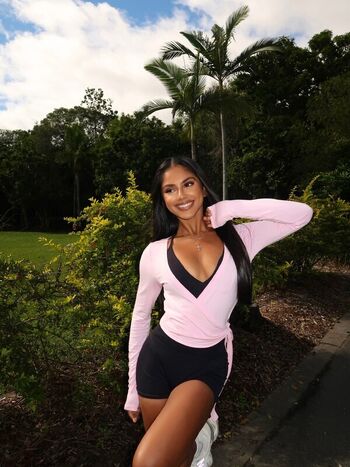 Shaniya Nisha