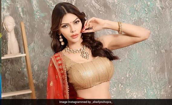 Sherlyn Chopra