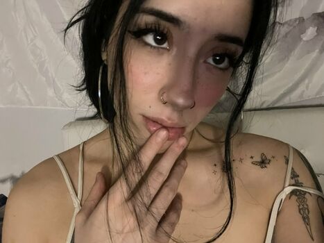 Shilynn Velez
