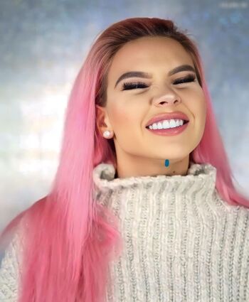 Shirin David