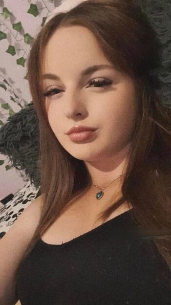 Show Your Girlfriend