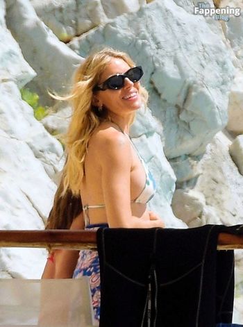 Sienna Miller