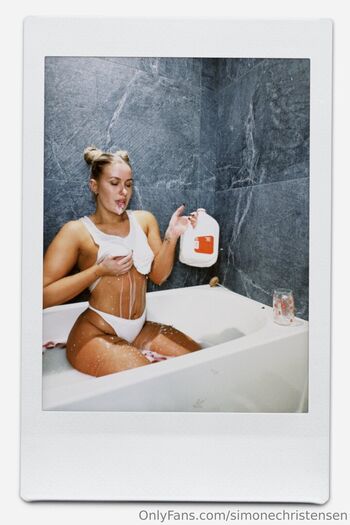 Simone Christensen