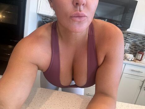Sindywife