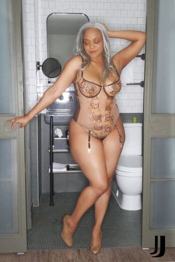 Sinnamon Love