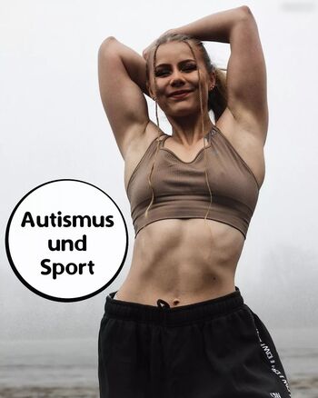 Sira Busch (omnomnomknusper)