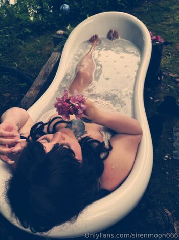 sirenmoon666
