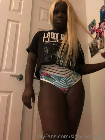 sissy-serayah