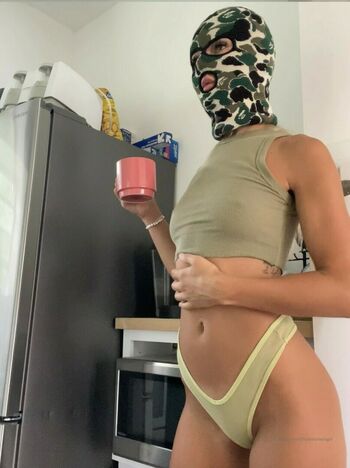 Skimaskgirl