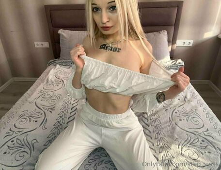 skinny_tyan