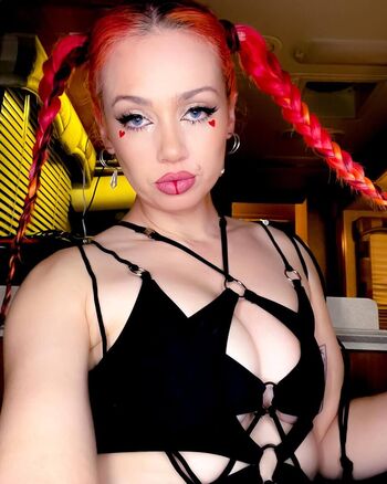 Skye Sweetnam