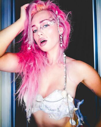 Skye Sweetnam