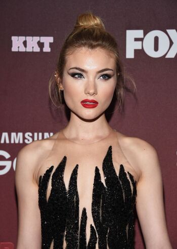 Skyler Samuels