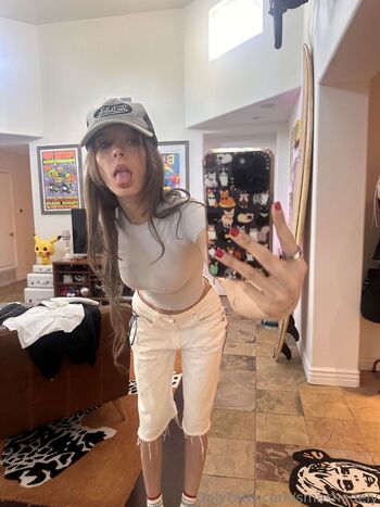 Smashedely - Ashley Matheson