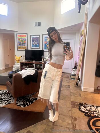 Smashedely - Ashley Matheson