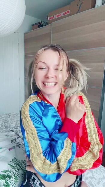 SmileyDani158