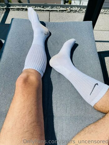 snkrs_uncensored
