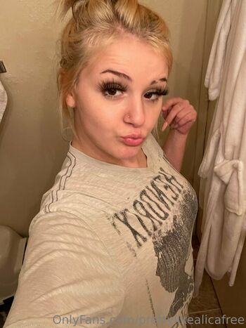 snowbunnyalii