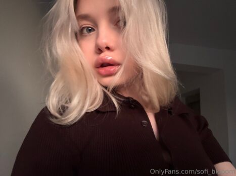 sofi_blooom