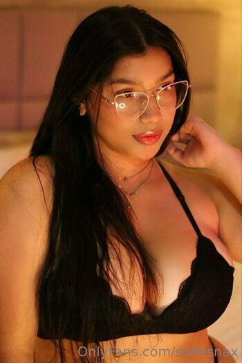 sofie_juggs