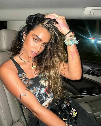 Sommer Ray