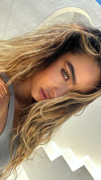 Sommer Ray