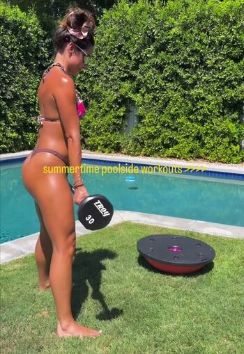 Sommer Ray