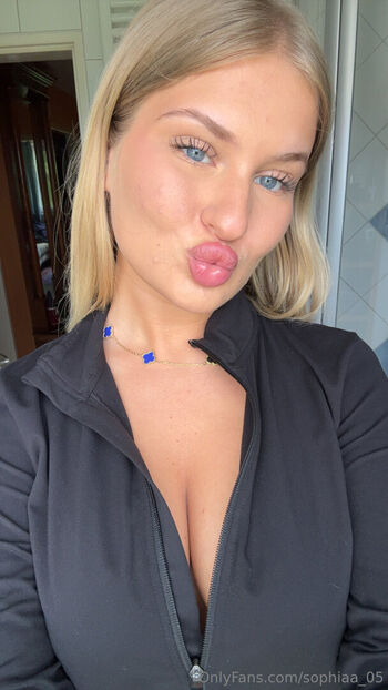 Sophiaa_05