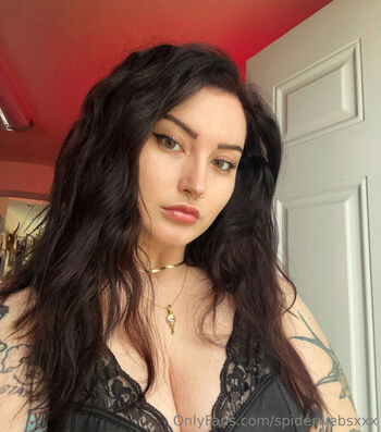 Spiderwebsxxx