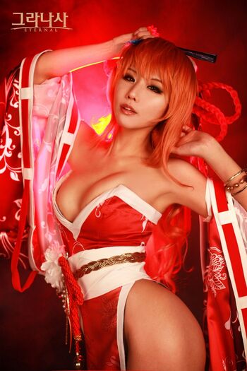 Spiral Cats Cosplay