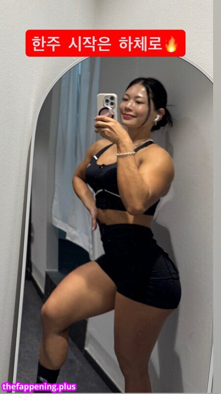 Sohyun Han / ssohyun_ss Meztelen OnlyFans Fotó #39