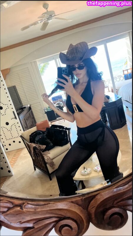 Sssniperwolf Fotografie OnlyFans Dezbrăcată #165