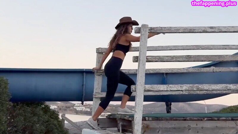 Sssniperwolf Nahá OnlyFans fotografie #264