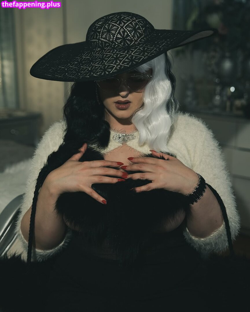 Stefania Ferrario