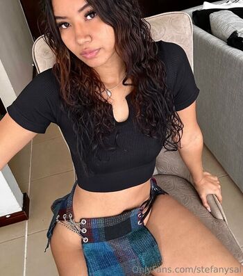 stefaniasalinas