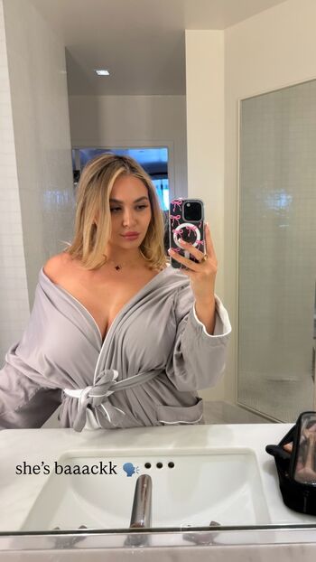 Stella Hudgens