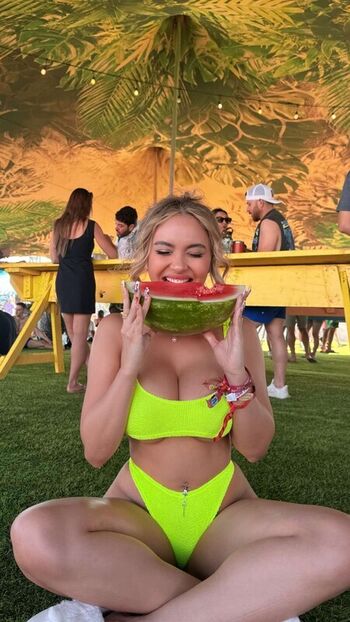 Stella Hudgens