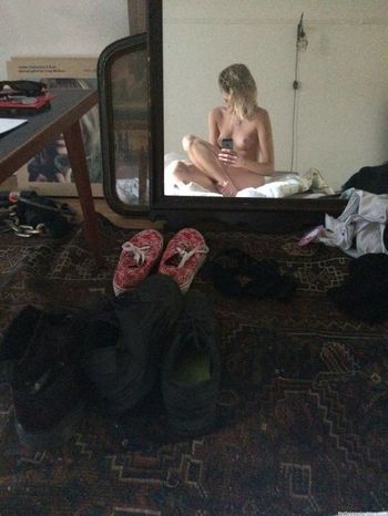 Stella Maxwell
