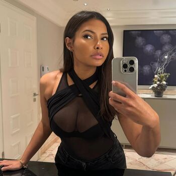 Steph Esther / iamstephalways