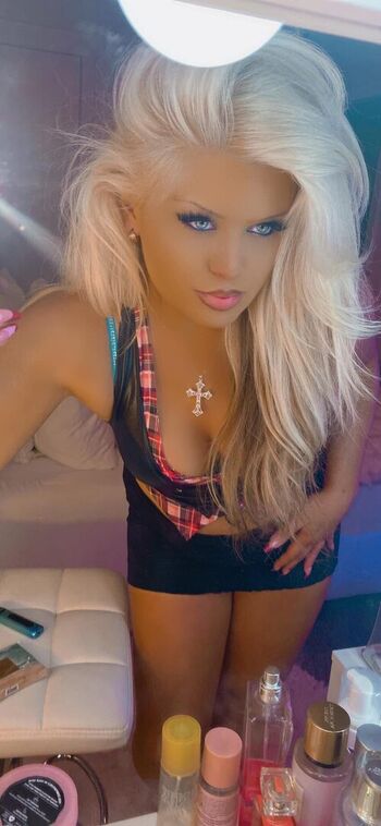 Stephanie Sampson