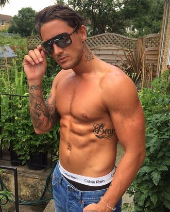 Stephen Bear