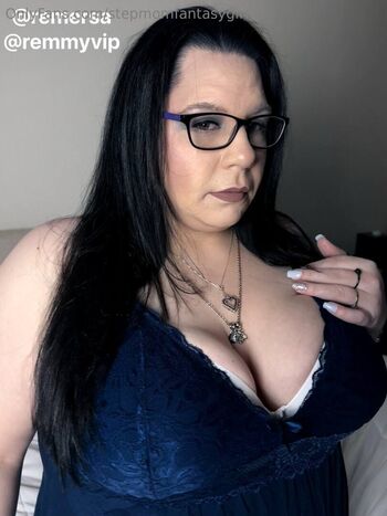stepmomfantasygirl