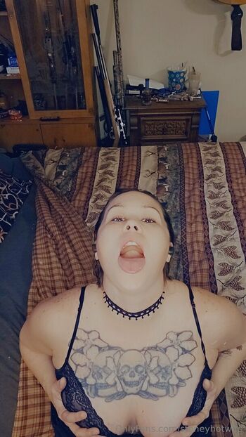 stoneyhotwifefree