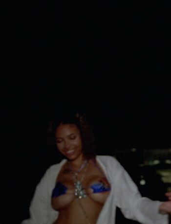 Stunna Sandy