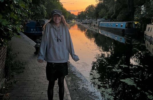 Suki Waterhouse