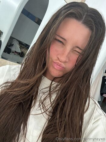 sunnyrayxo