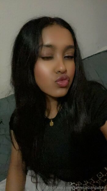 sweetasianpussy