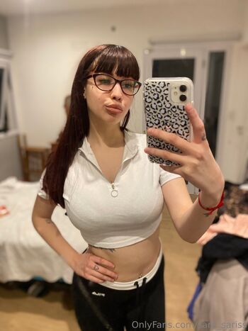 sydneypinkxx
