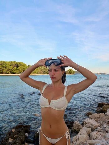 Sylvia Snyders
